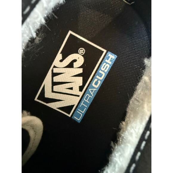 Vans Sentry Old Skool Wc - Sherpa Suede Black womens 6 Men’s 4.5 - Picture 7 of 9